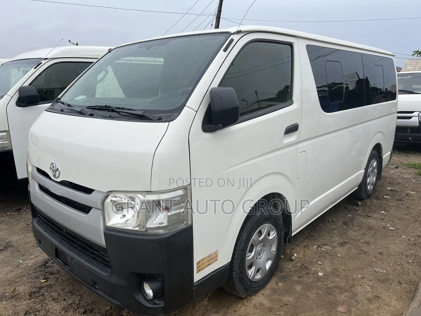 Toyota HiAce 2014