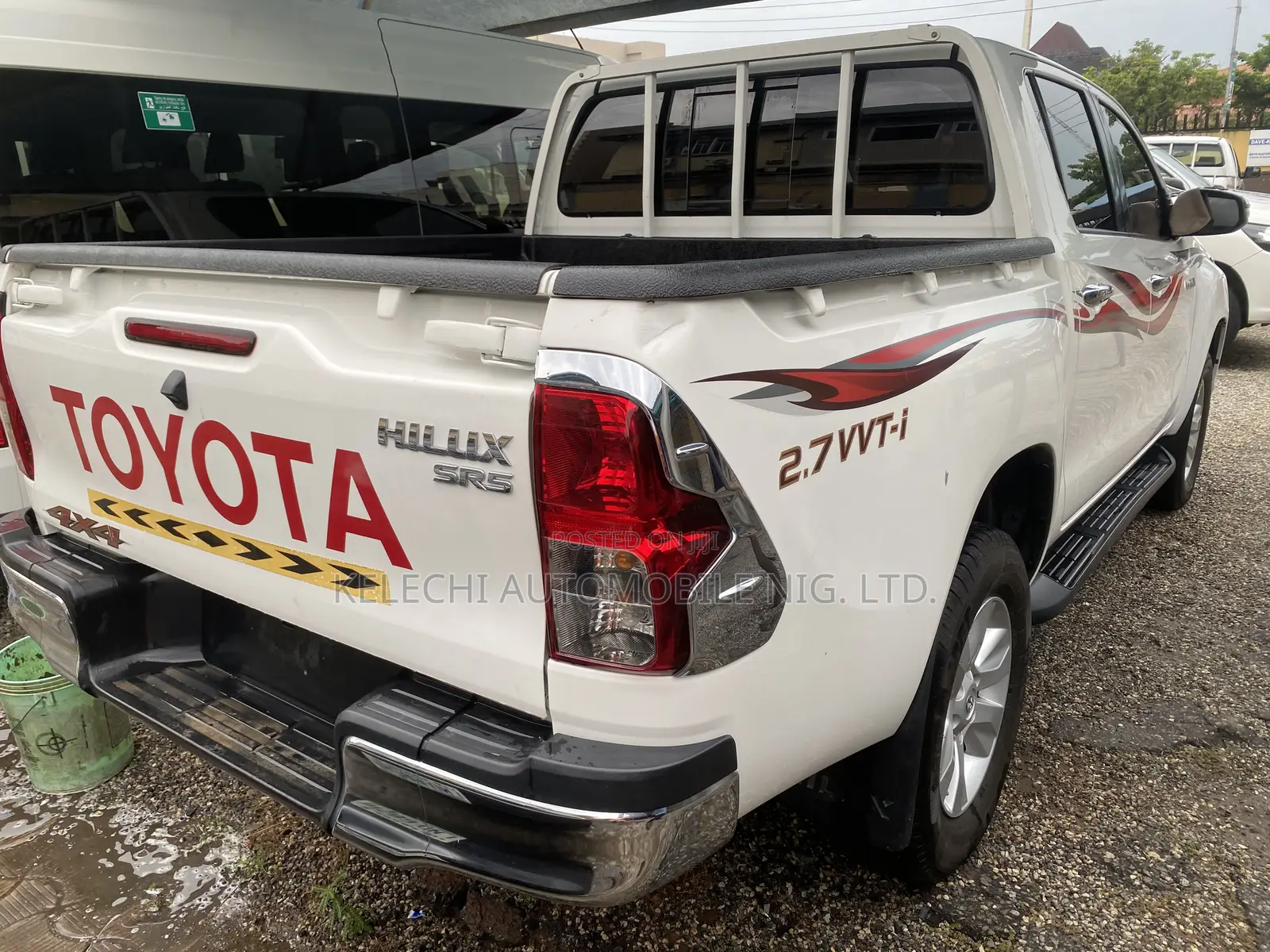 Toyota Hilux 2020 White