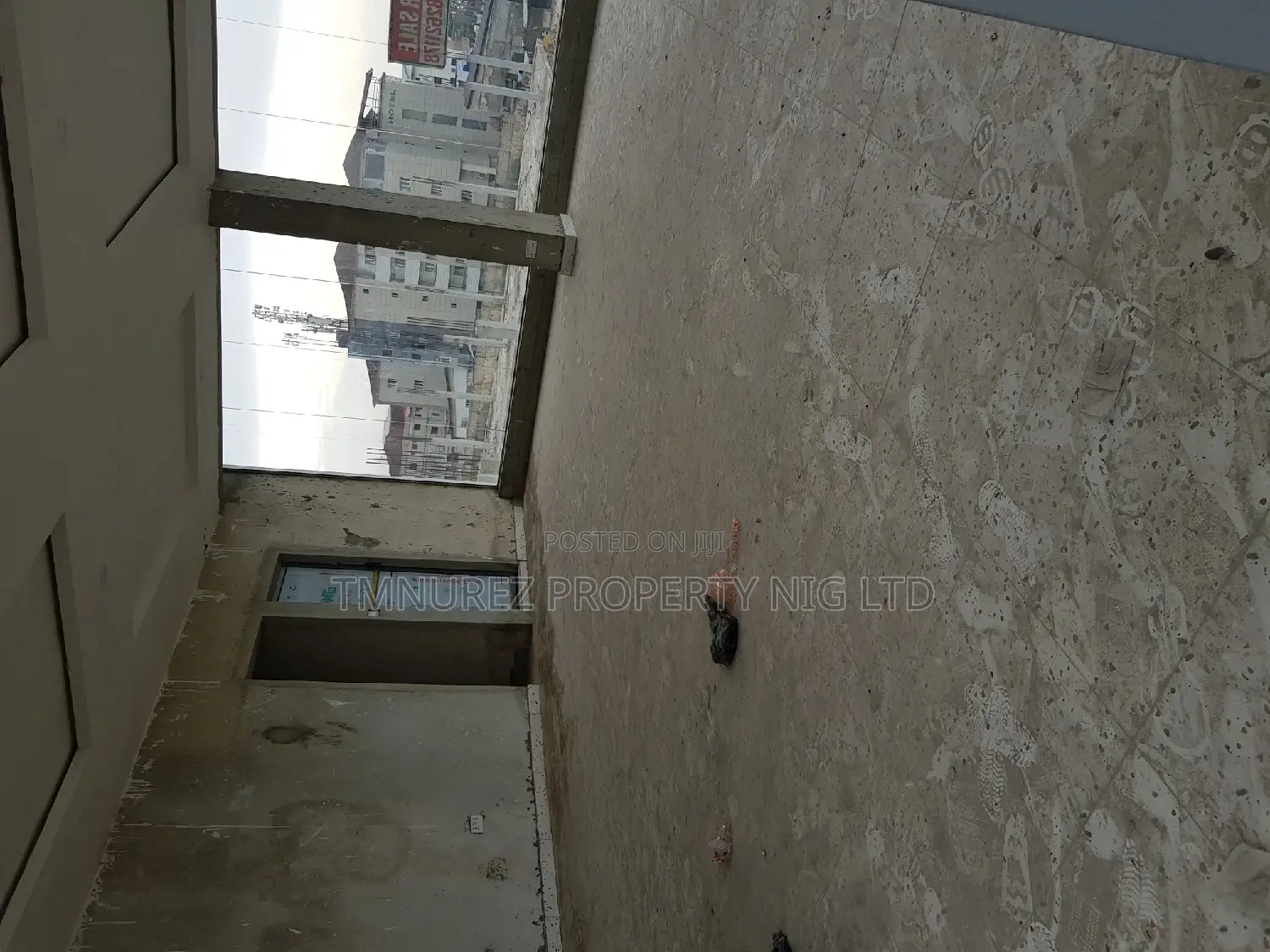 Shop Show Room for Sale