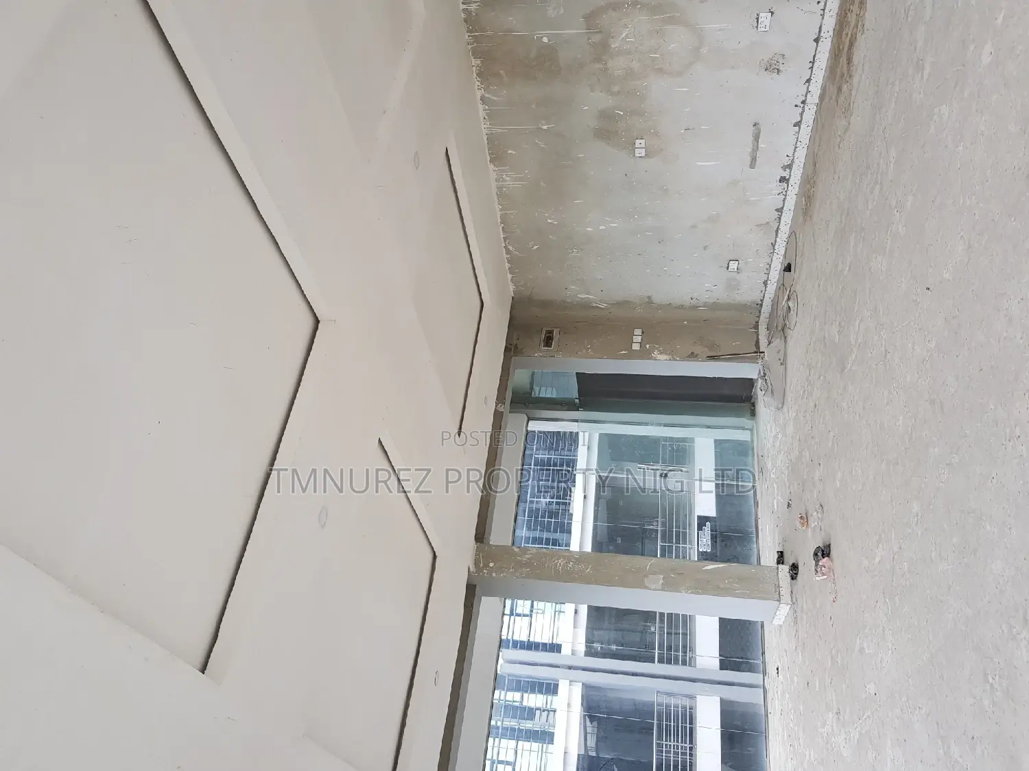Shop Show Room for Sale