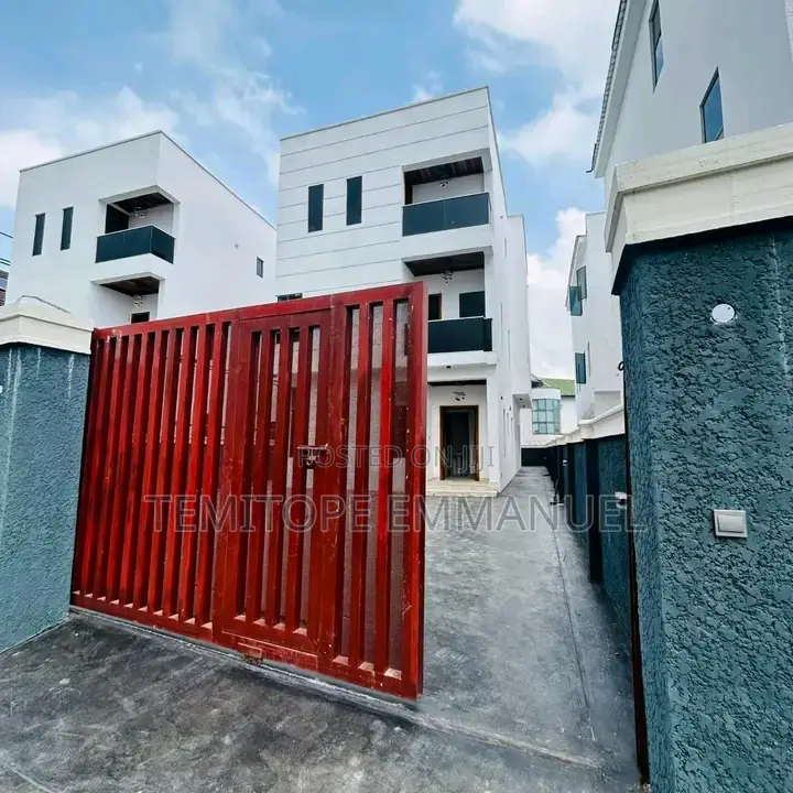 Furnished 5bdrm House in Ikeja Gra for sale