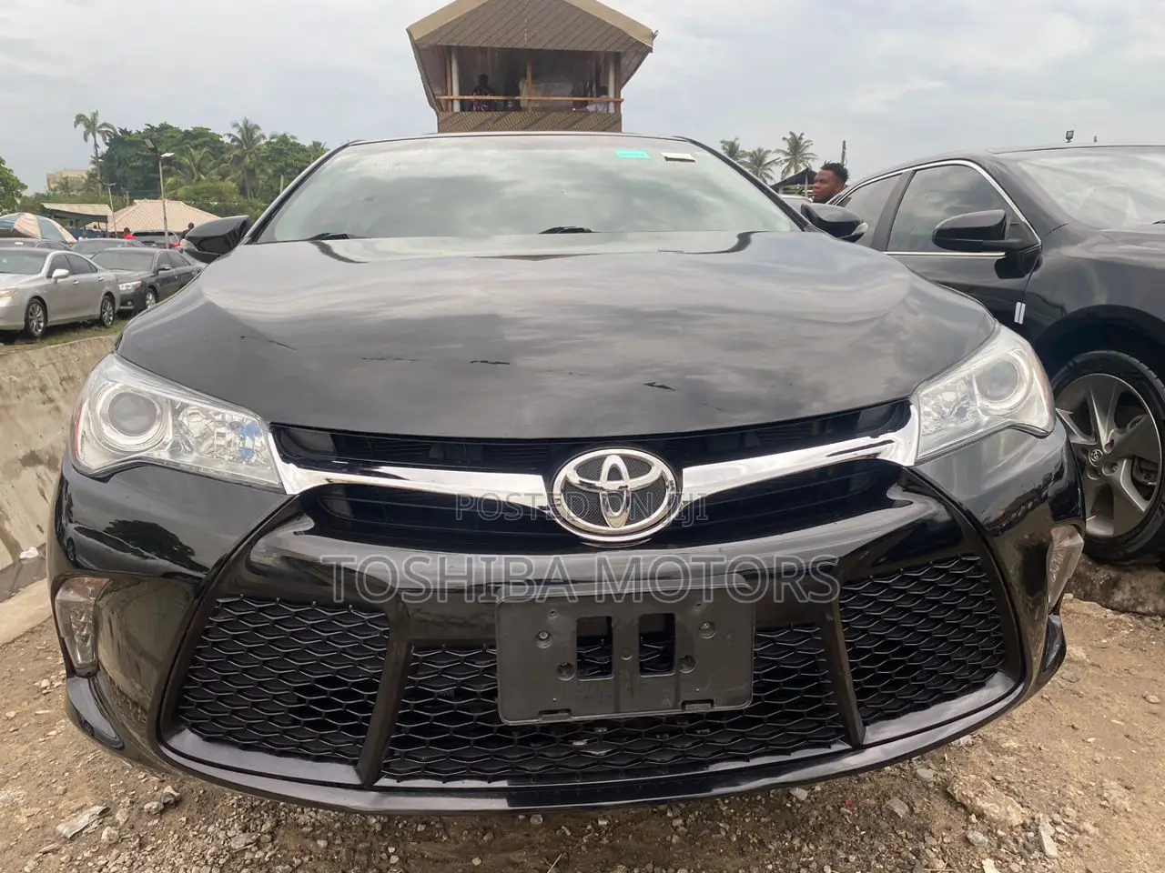 Toyota Camry 2016 Black