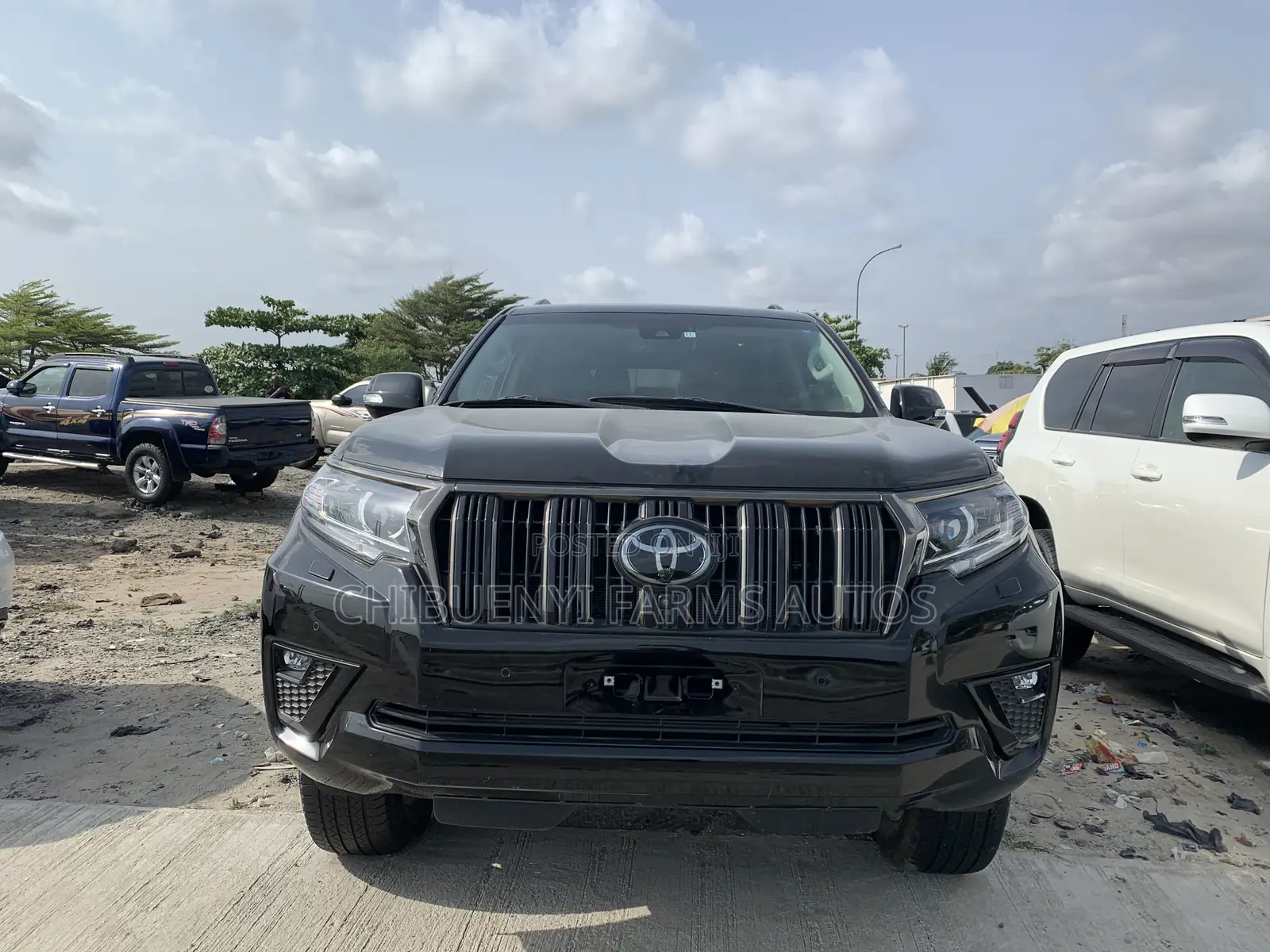Toyota Land Cruiser Prado 2022 Black