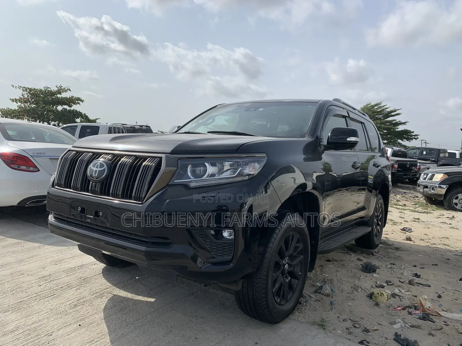 Toyota Land Cruiser Prado 2022 Black