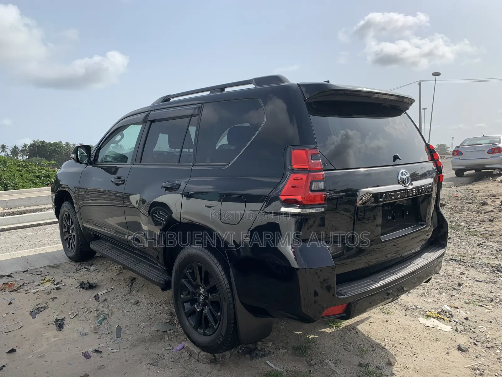 Toyota Land Cruiser Prado 2022 Black