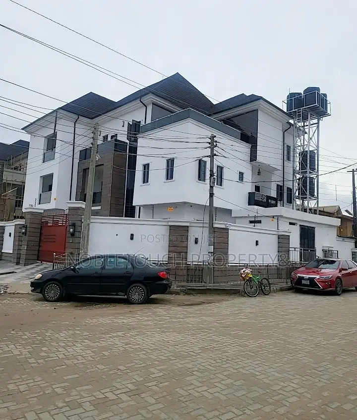 Furnished 5bdrm Duplex in Okota Lagos for sale