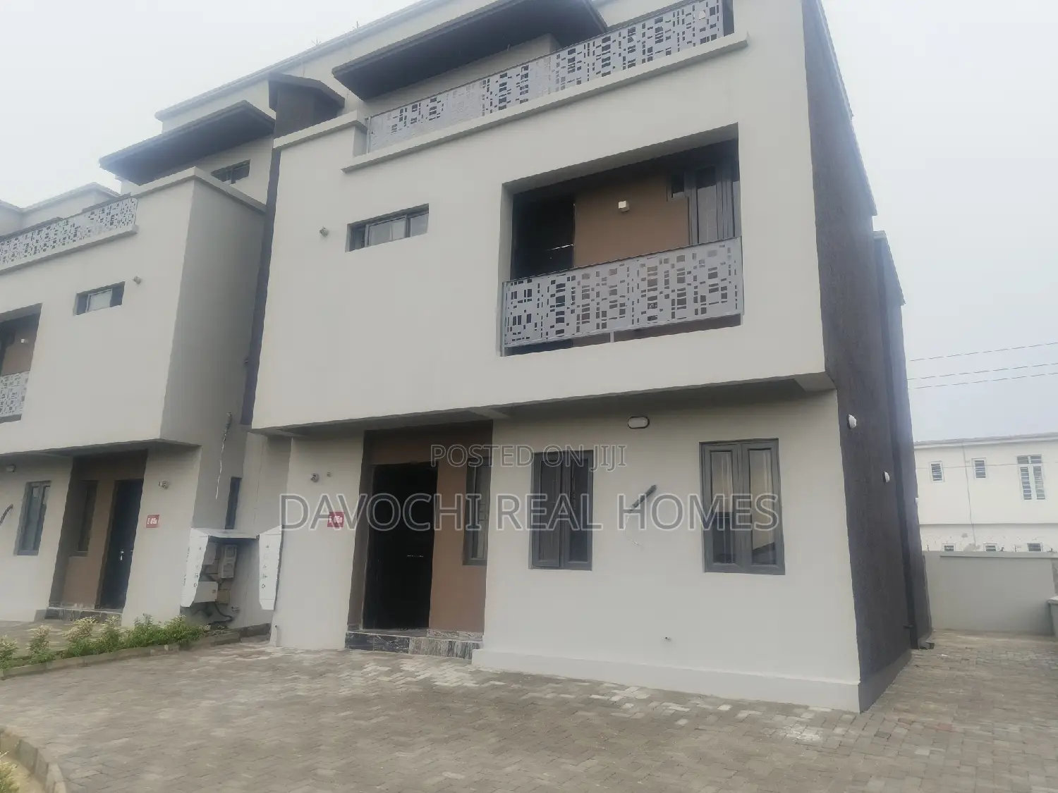 4bdrm Duplex in Chevron, Lekki for rent