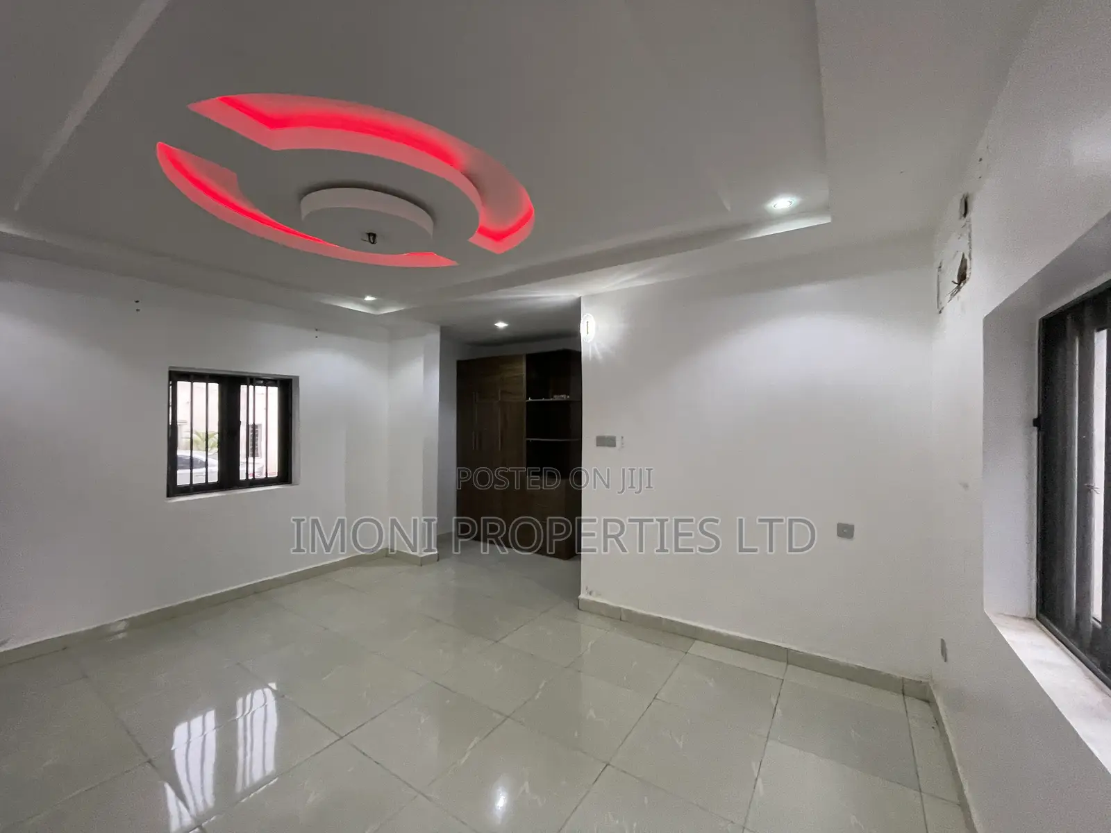 3bdrm Block of Flats in Fo1, Kubwa for rent