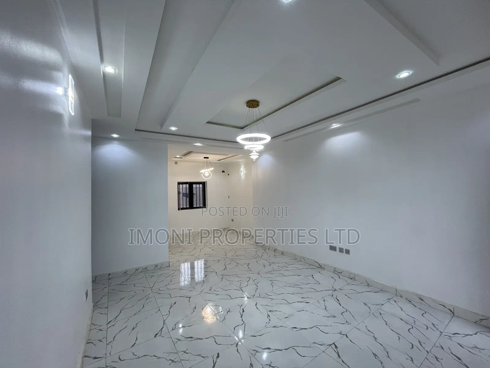 3bdrm Block of Flats in Fo1, Kubwa for rent