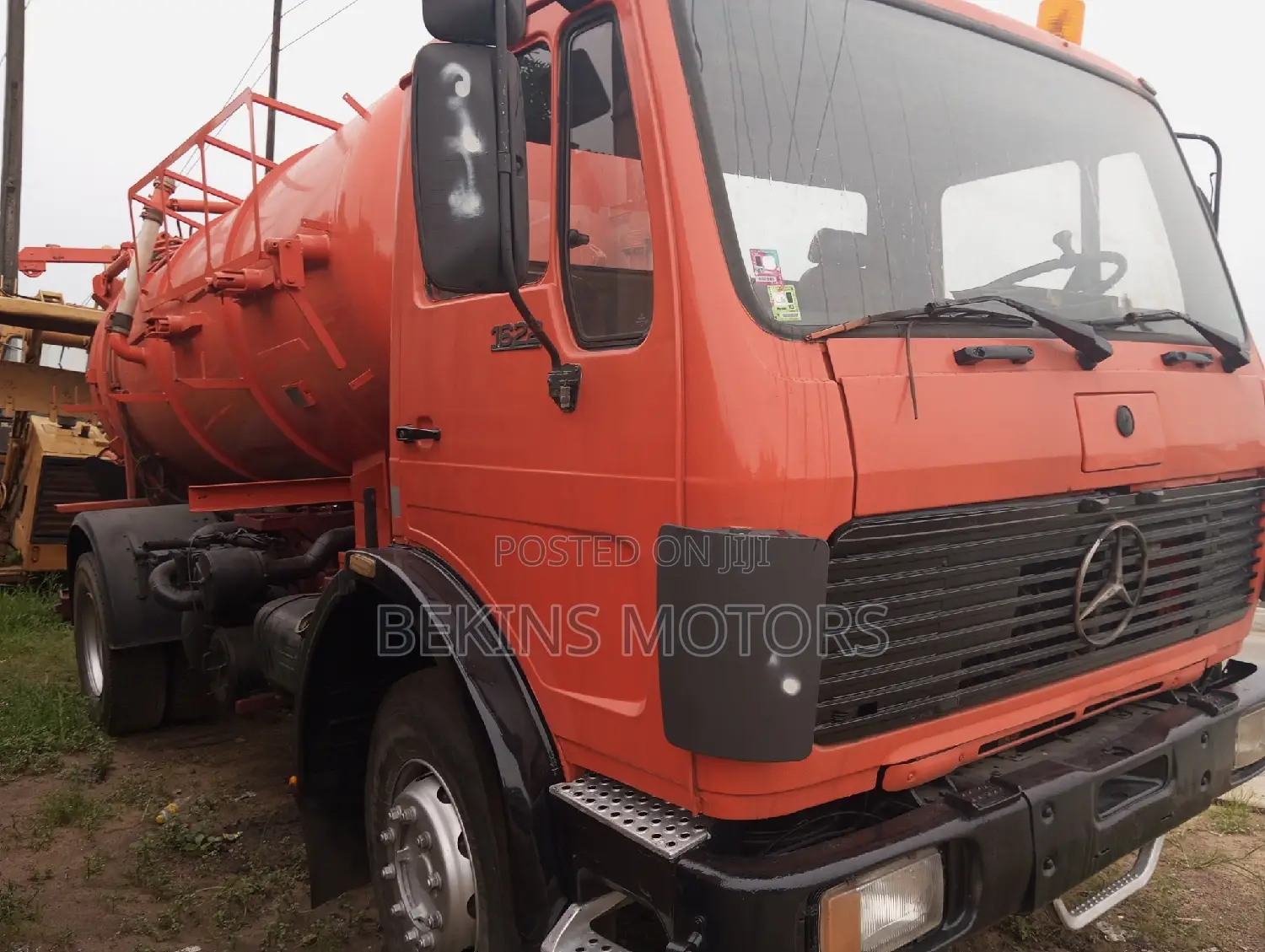 1622 Mercedes Sewage Truck