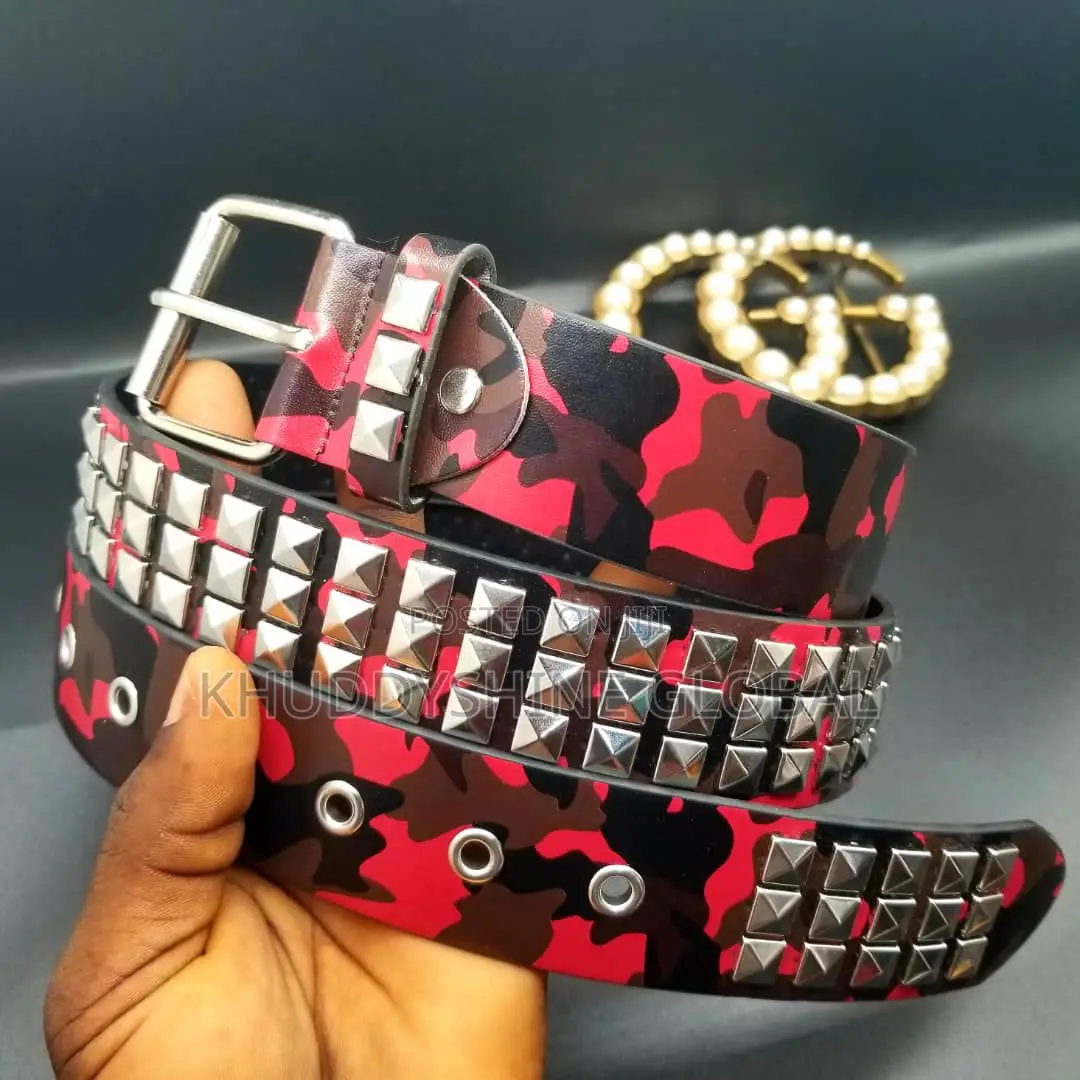 Fashionable Punk Waist Strap With Four Sided Beaded Rivet