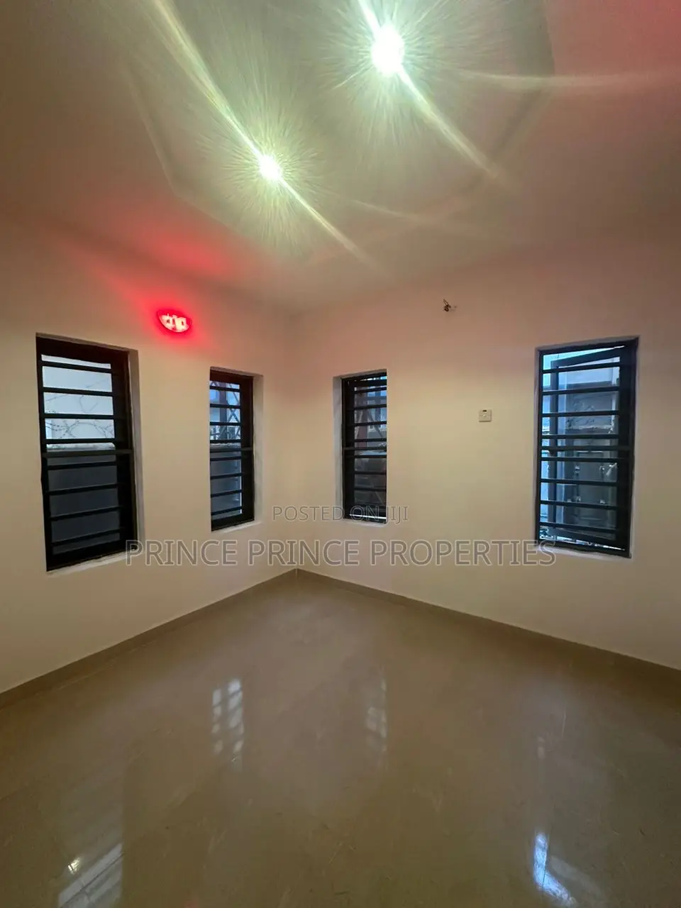 Furnished 2bdrm Block of Flats in Surulere for rent