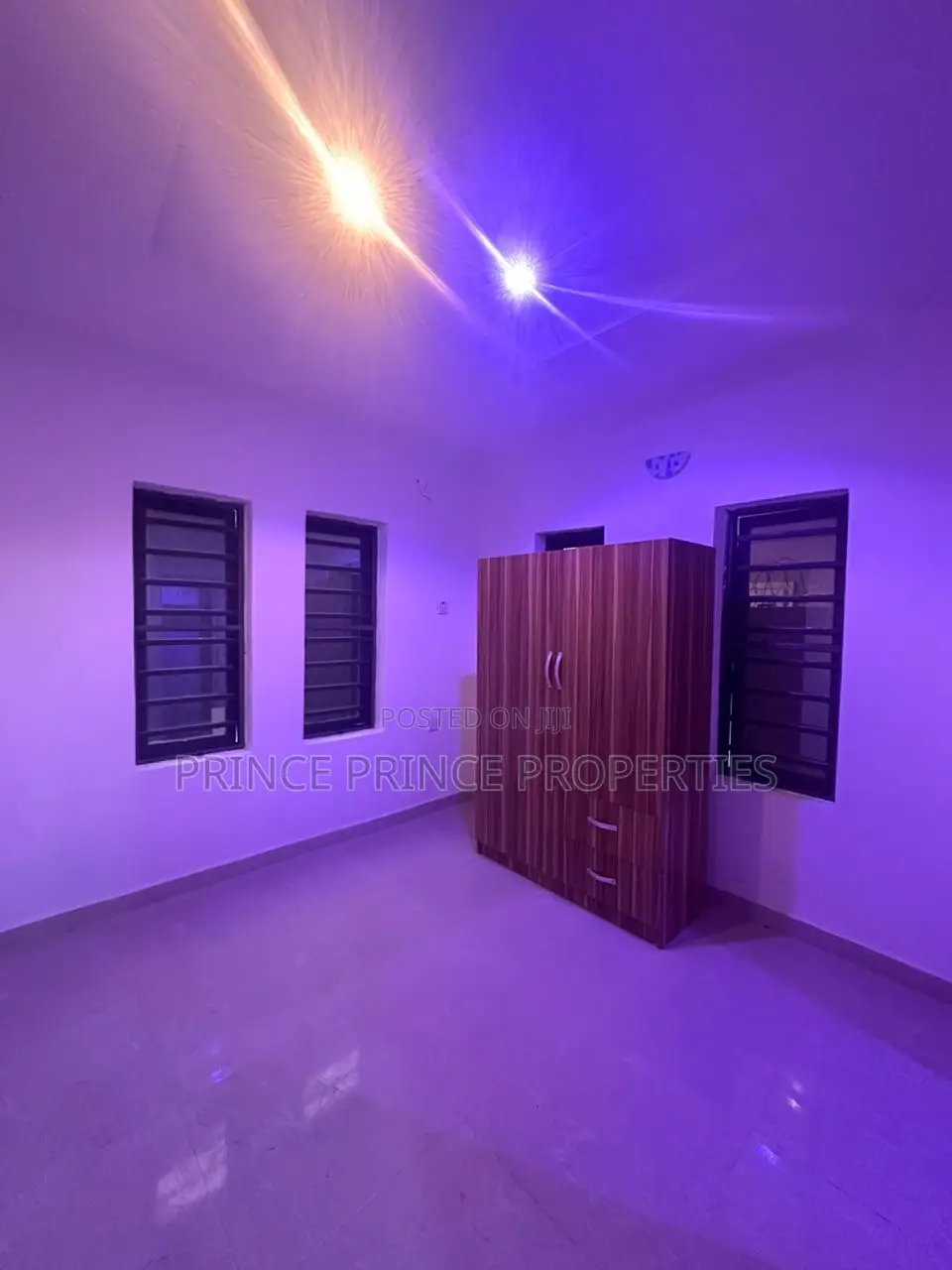 Furnished 2bdrm Block of Flats in Surulere for rent