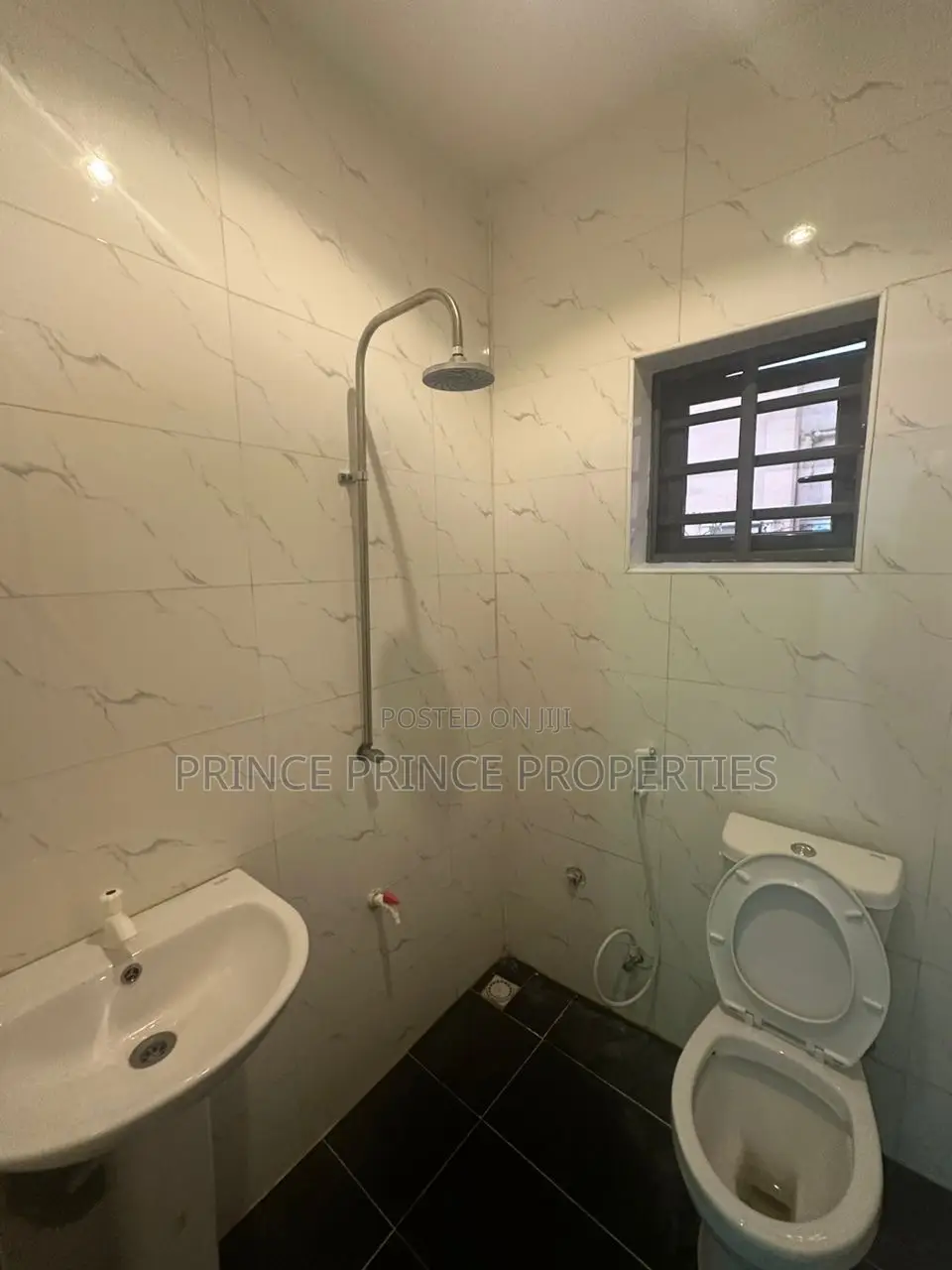 Furnished 2bdrm Block of Flats in Surulere for rent