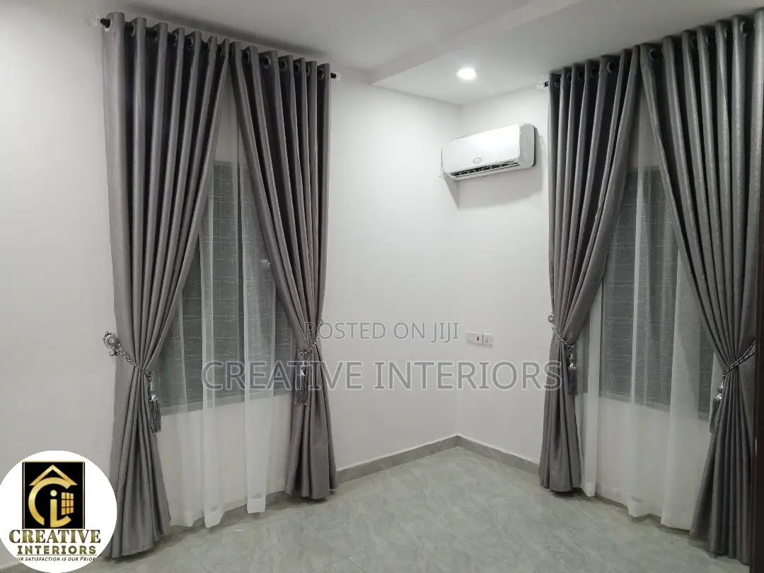 Good Quality Curtain Materials and It's Accessories.