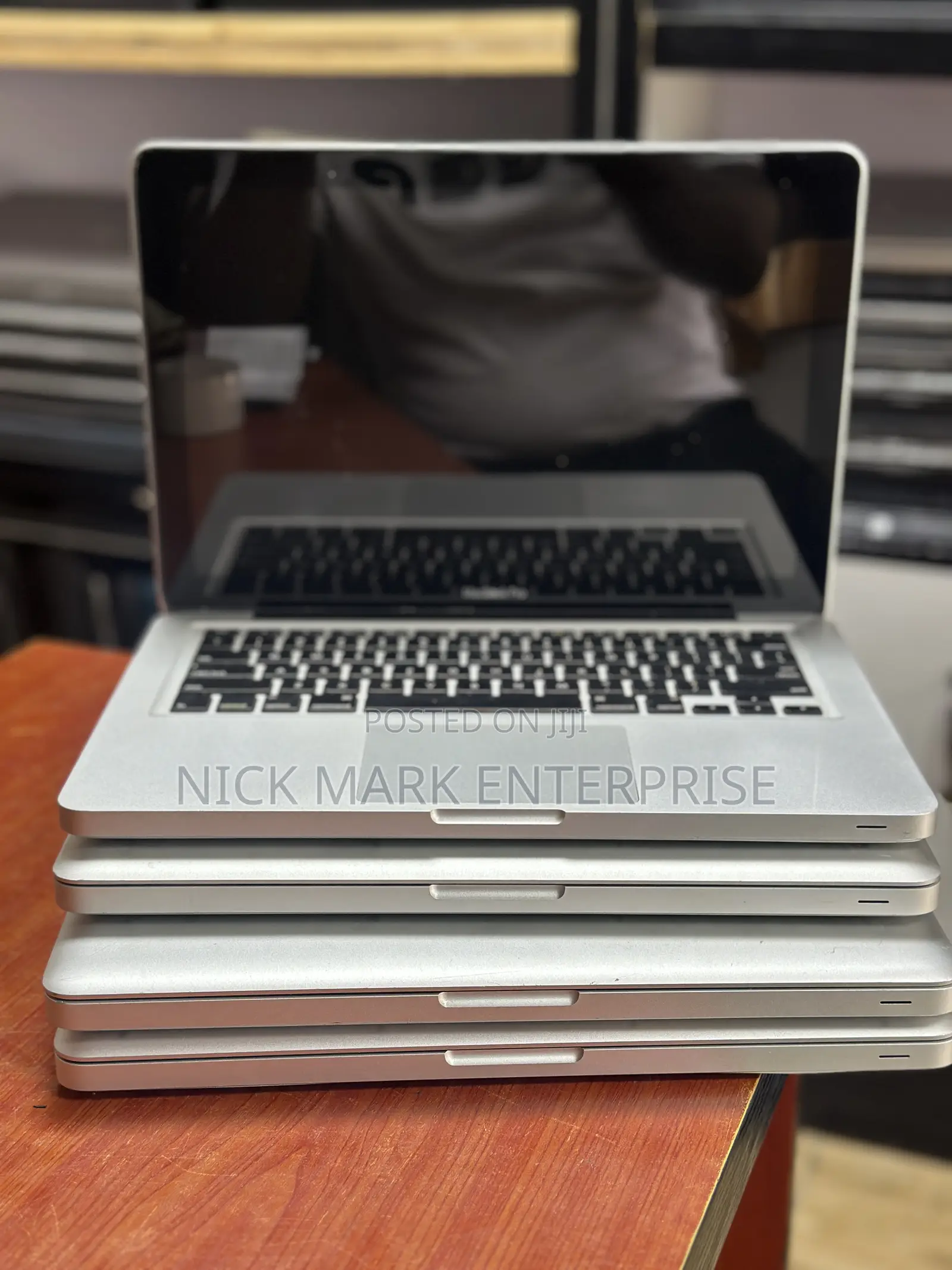 Laptop Apple MacBook 2010 8GB Intel Core I5 HDD 500GB