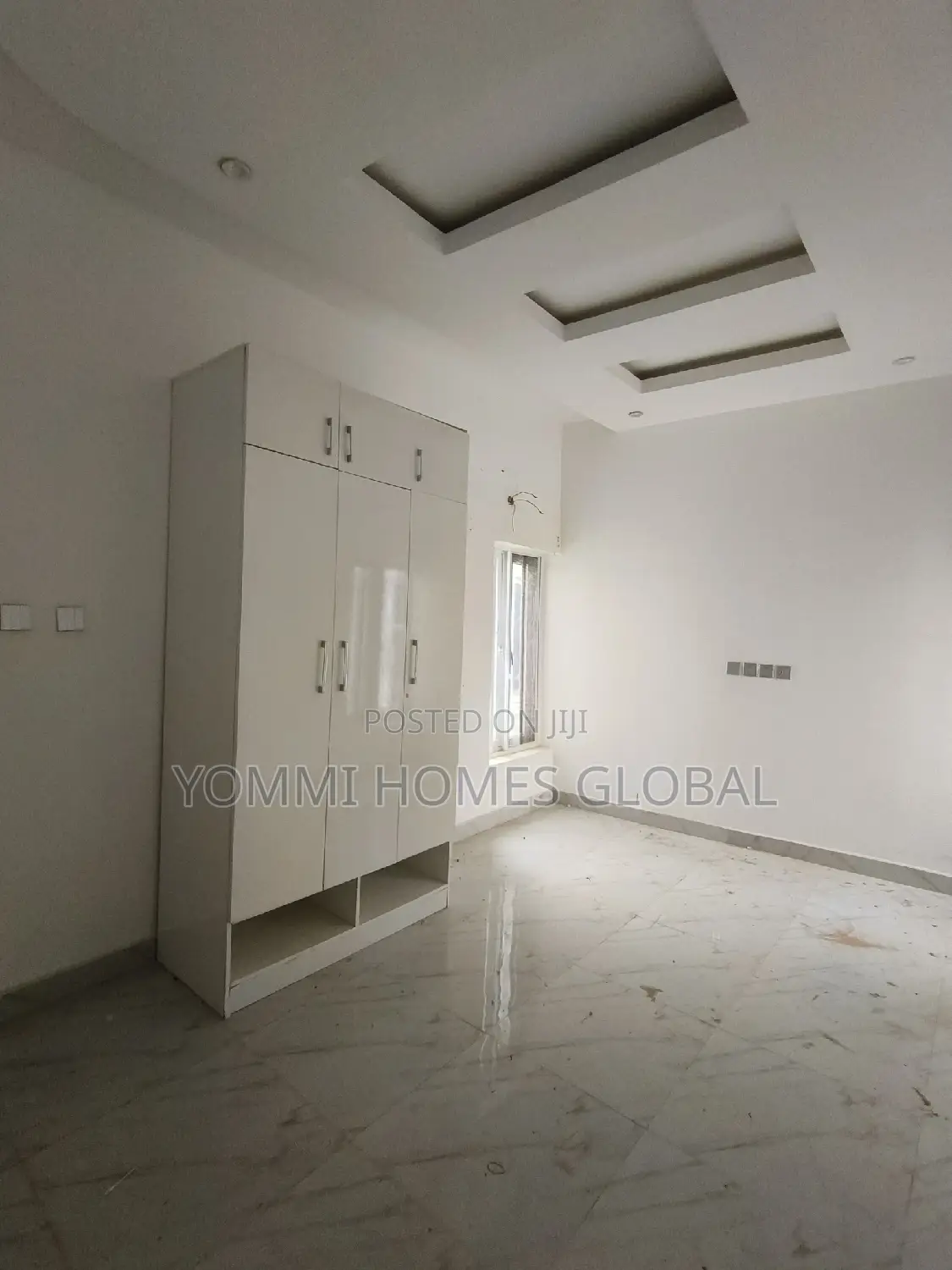 3bdrm Block of Flats in After Berger, Life Camp for rent