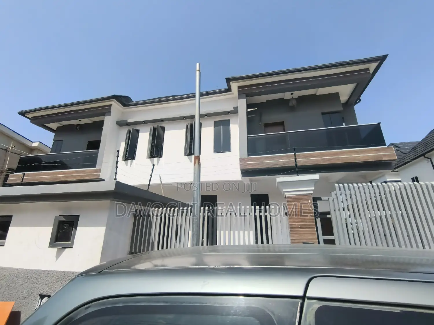 4bdrm Duplex in Chevron, Lekki for rent