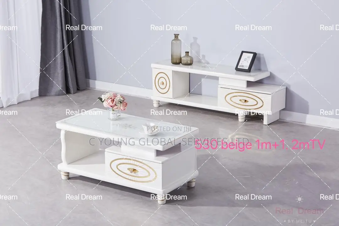 High Quality Roya Center Table