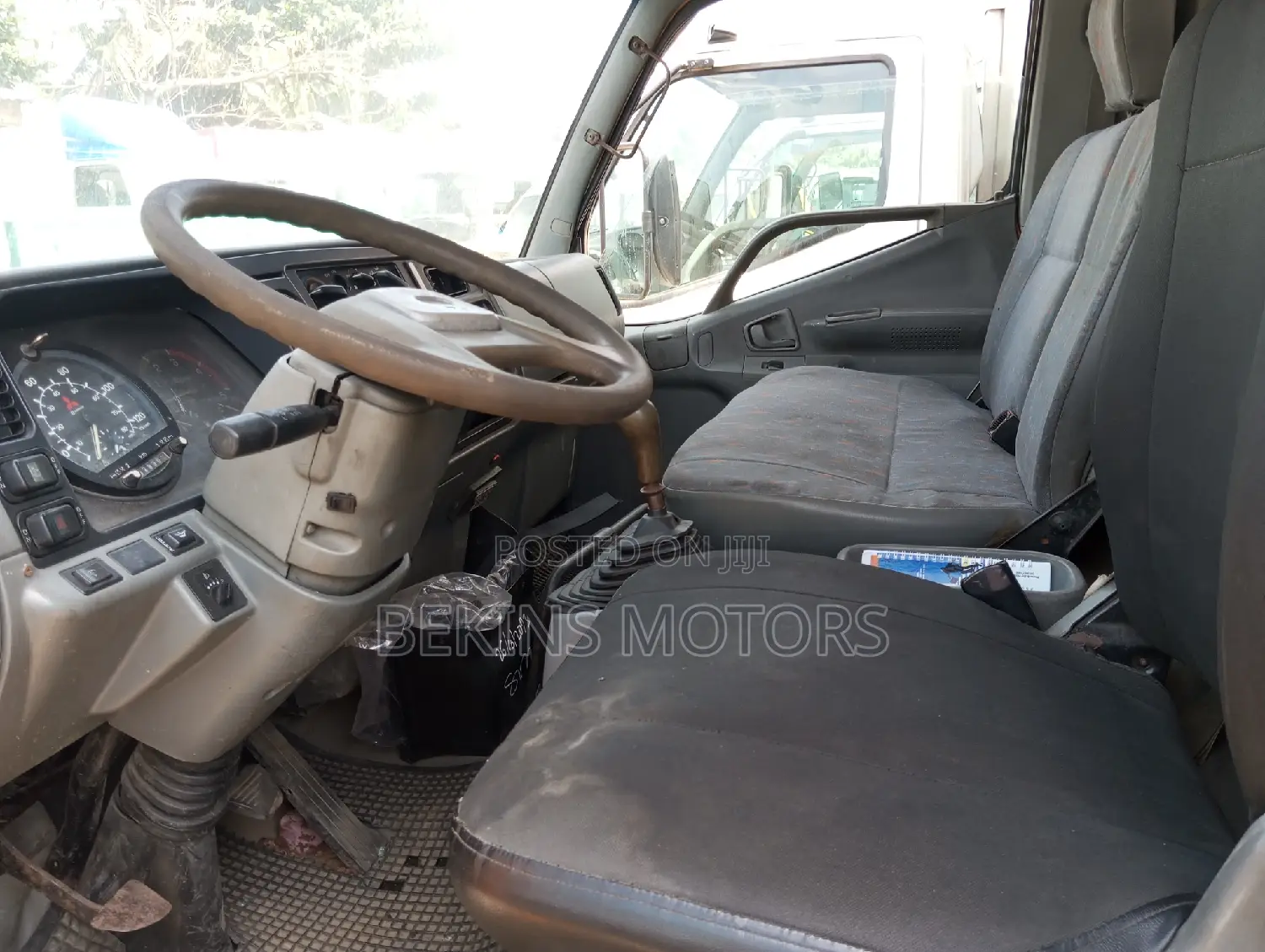 Foreign Used Mitsubishi Canter.