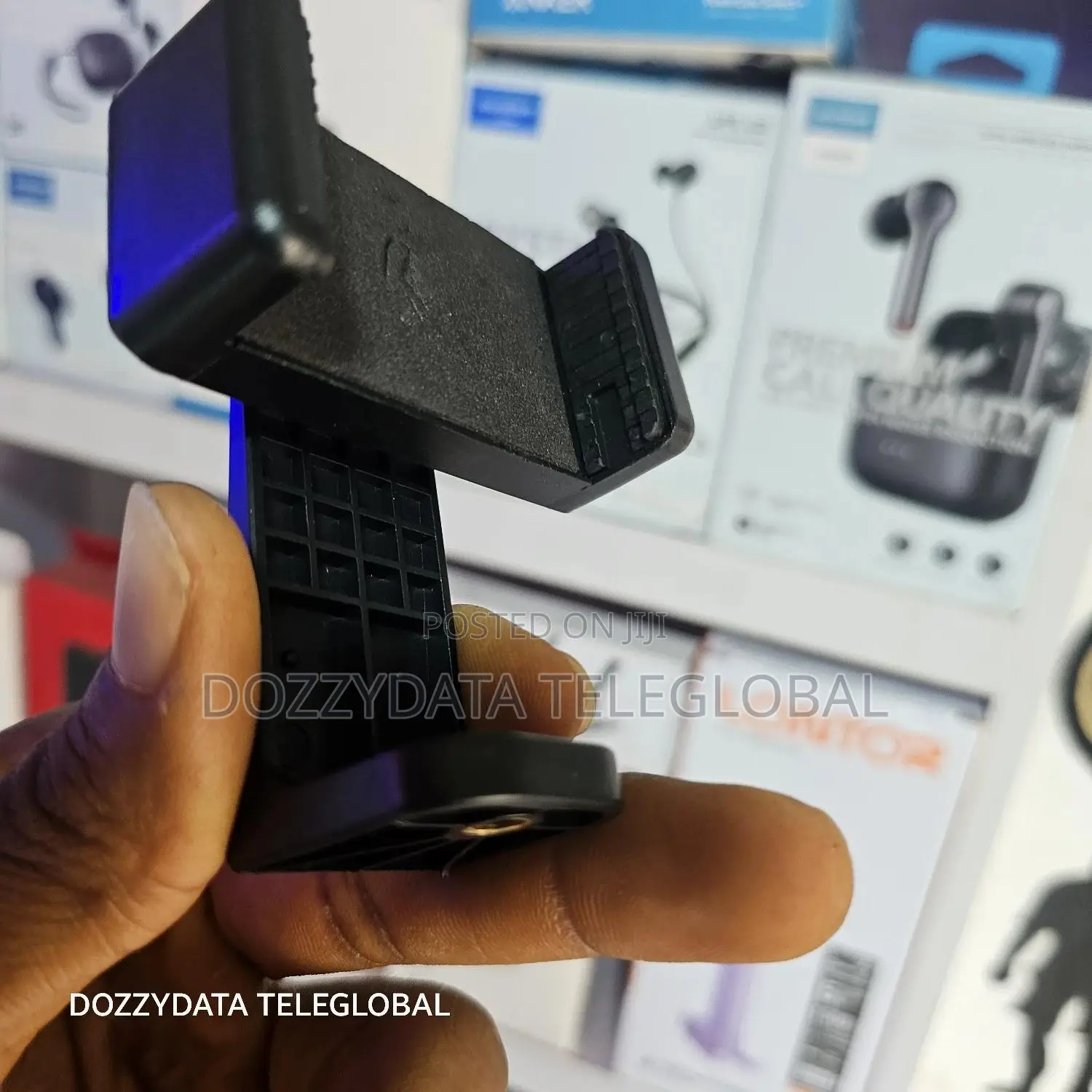 Mobile Phone Tripod Holder 360 Degree Rotating
