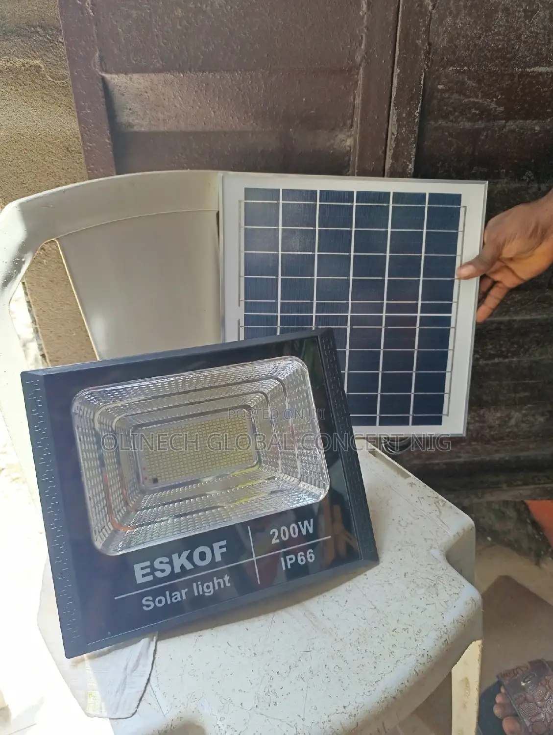 200watt LED Solar Flood Light for Outdoor and Indoor Light