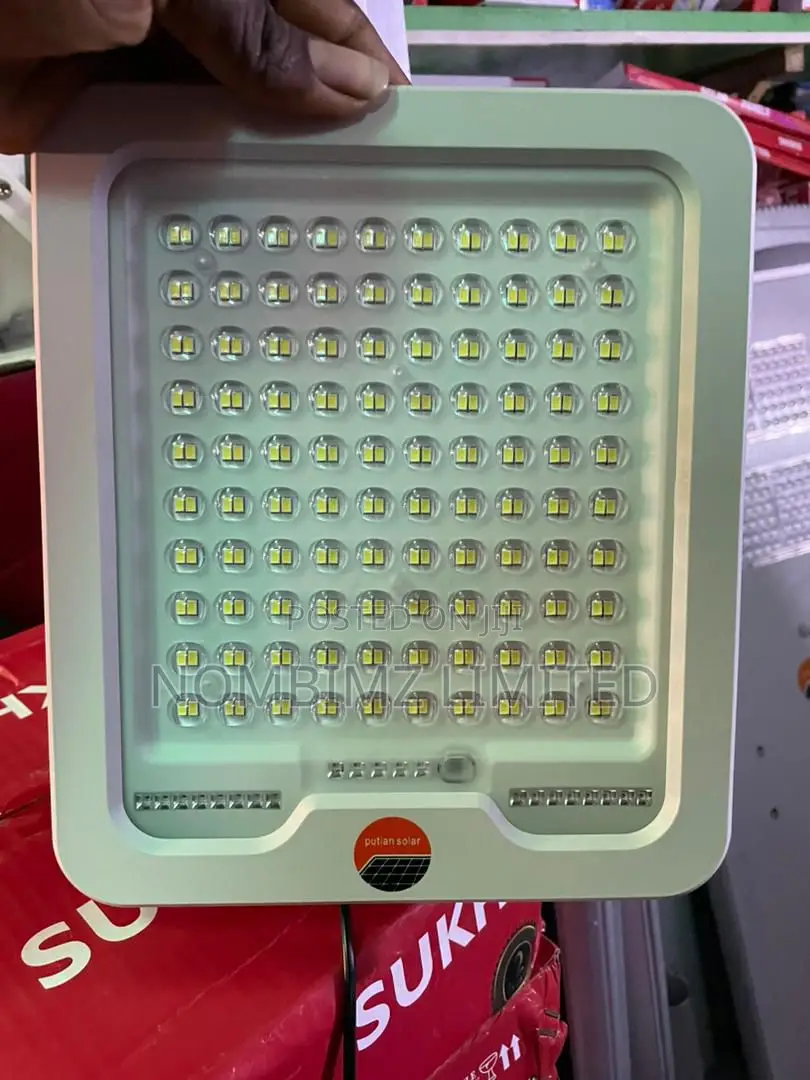 100w Solar Flood Light