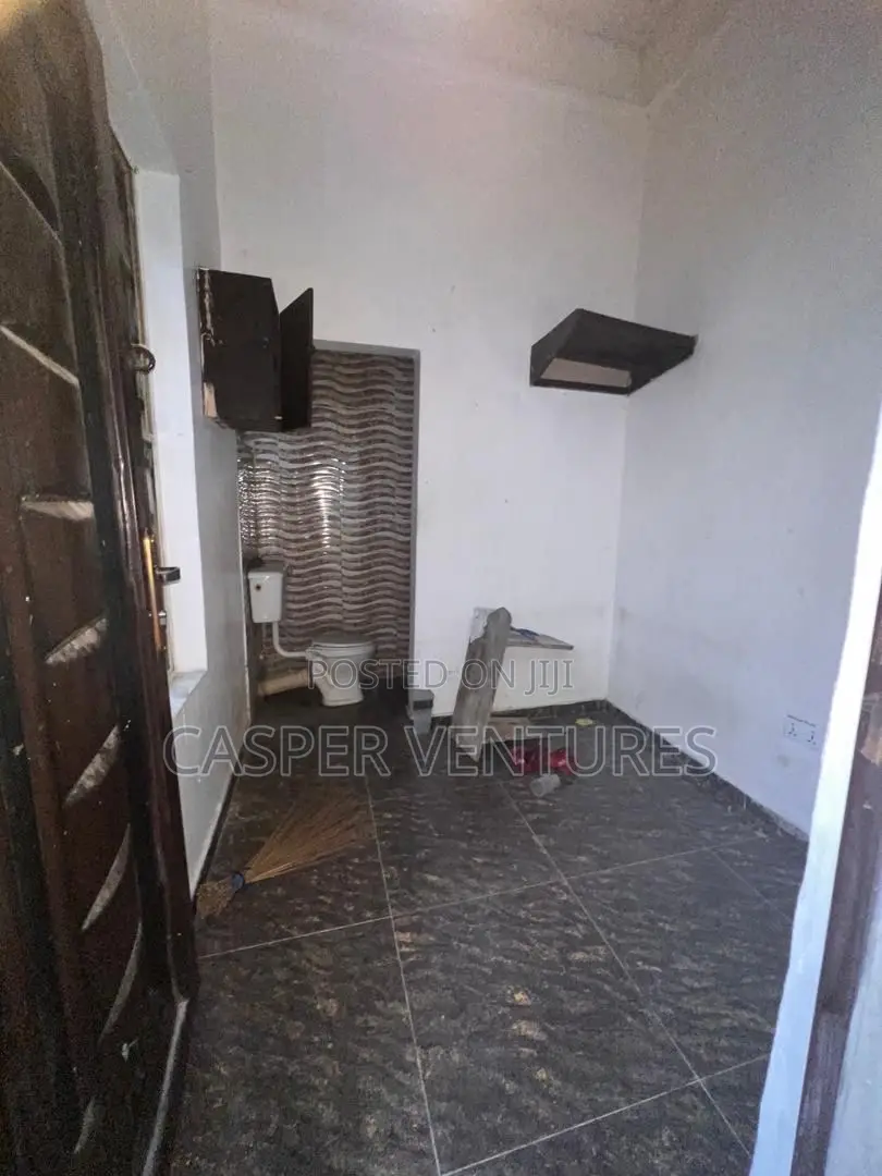 1bdrm Shared Apartment in Chevy View, Chevron for rent