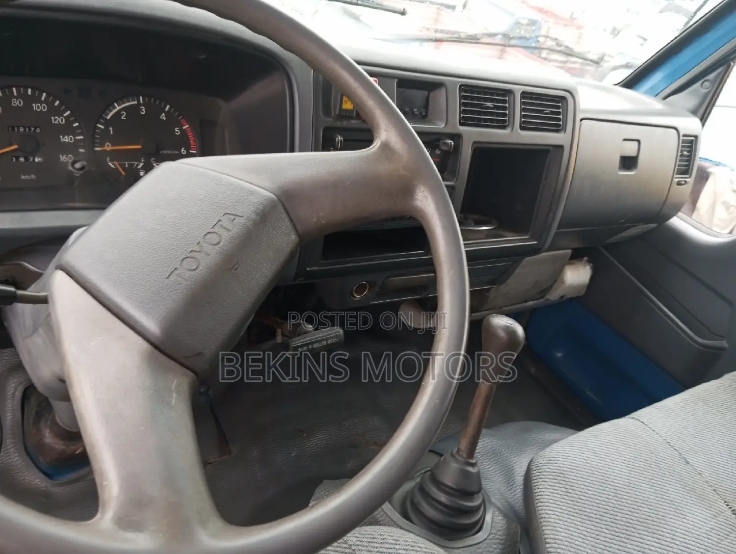 Foreign Used Toyota Cover Body Truck 2016 Blue