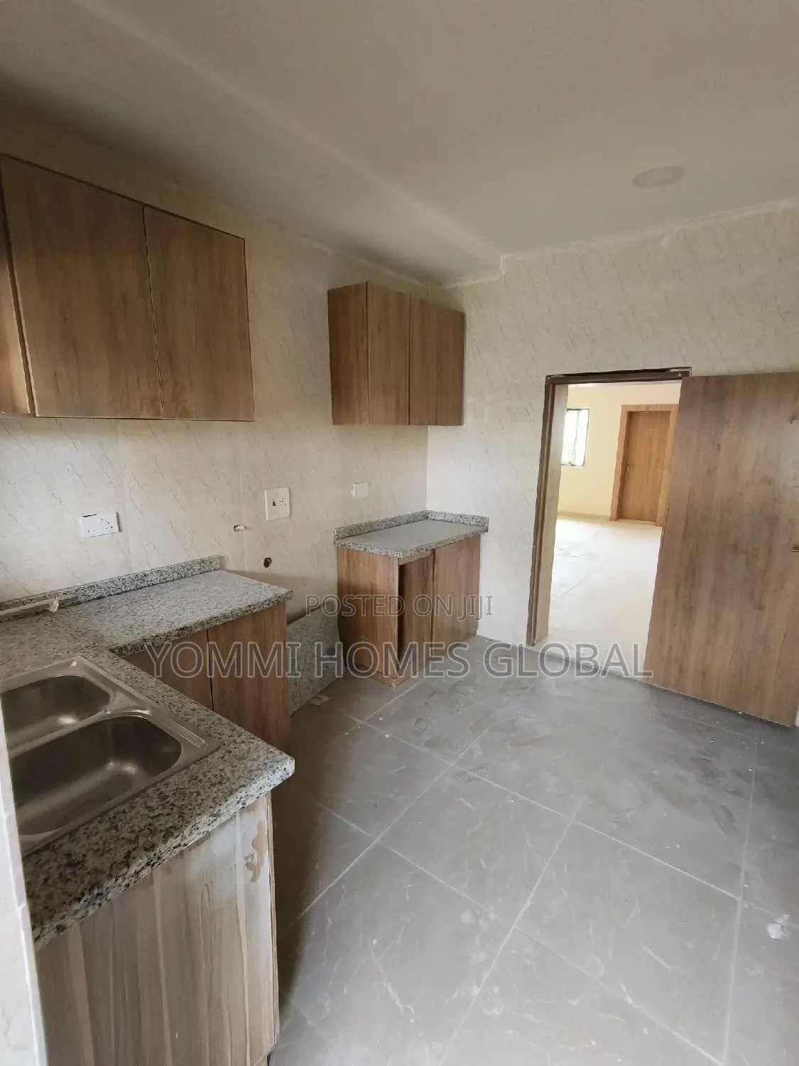 3bdrm Block of Flats in Private Building, Katampe (Main) for rent