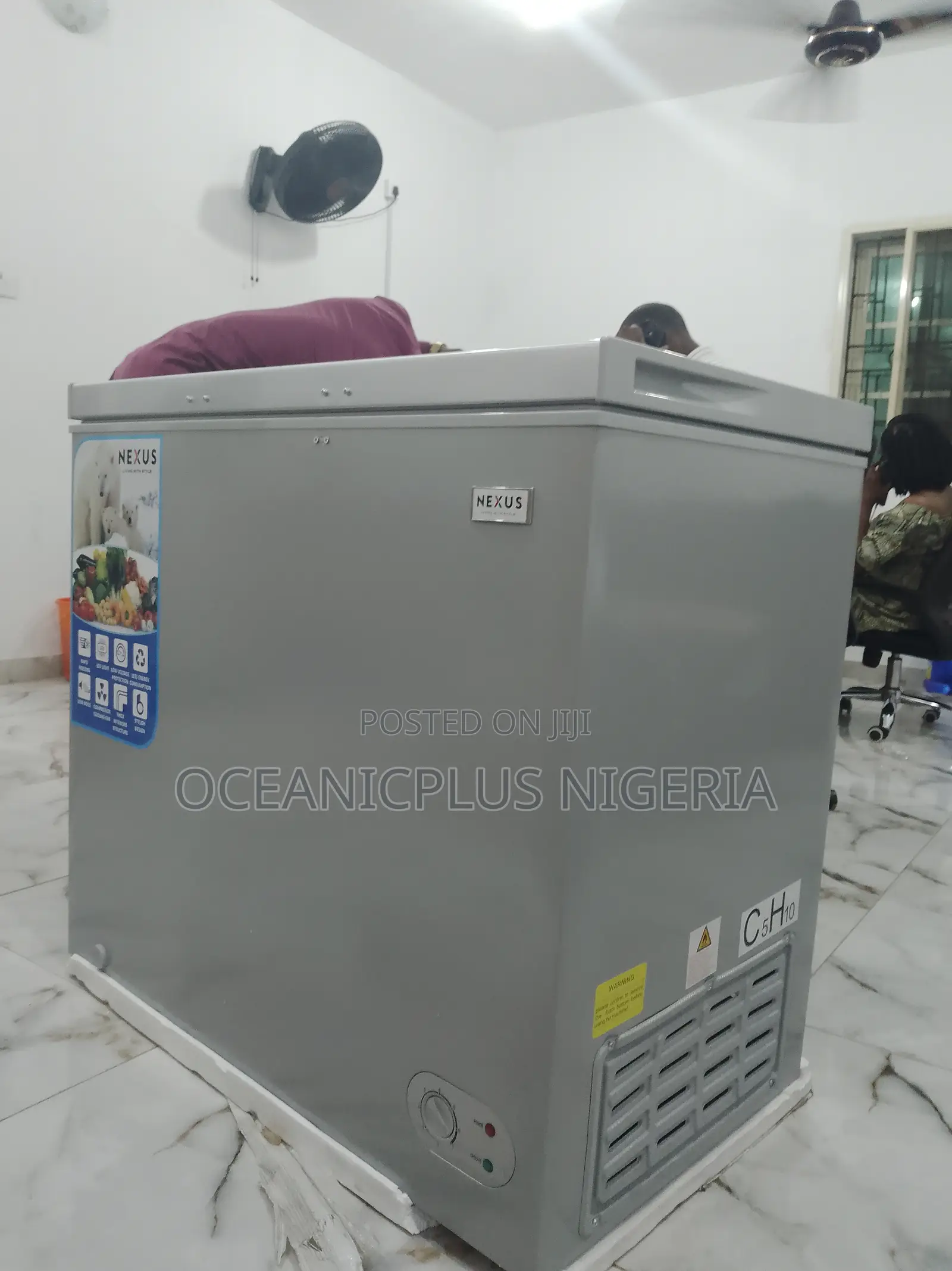 Quality Top Notch Nexus 265g Chest Freezer