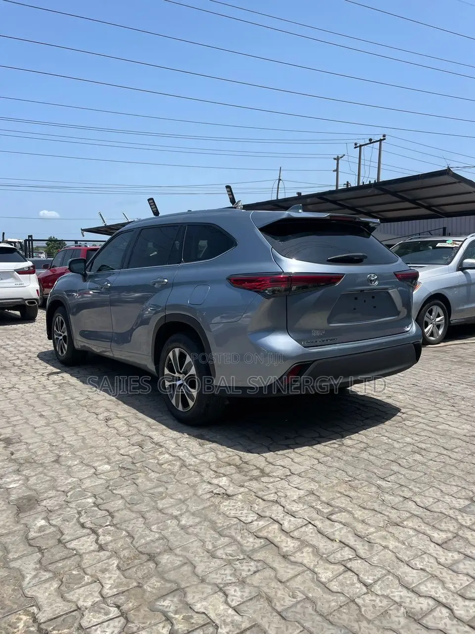 Toyota Highlander XLE 2021 Blue