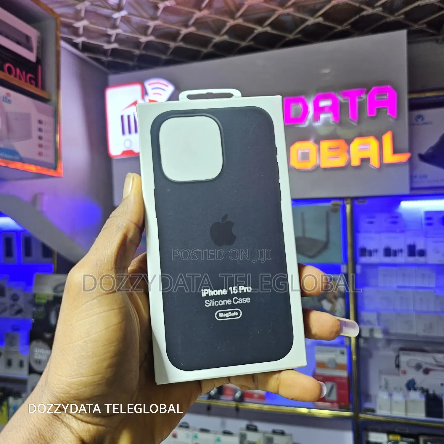iPhone 15, 15 Pro, 15 Pro Max Original Silicone Case