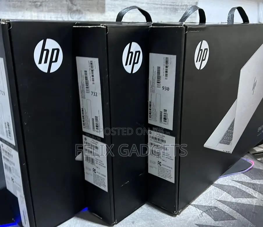 New Laptop HP Envy 17 16GB Intel Core I7 SSD 1T
