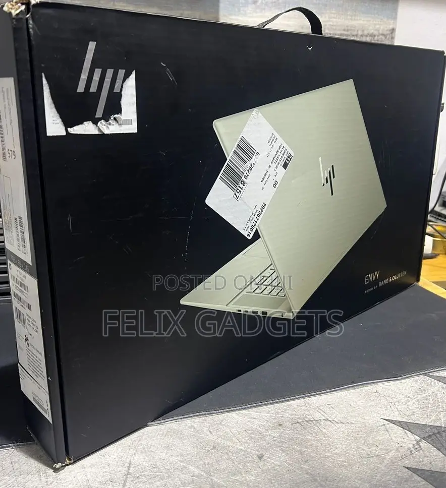 New Laptop HP Envy 17 16GB Intel Core I7 SSD 1T