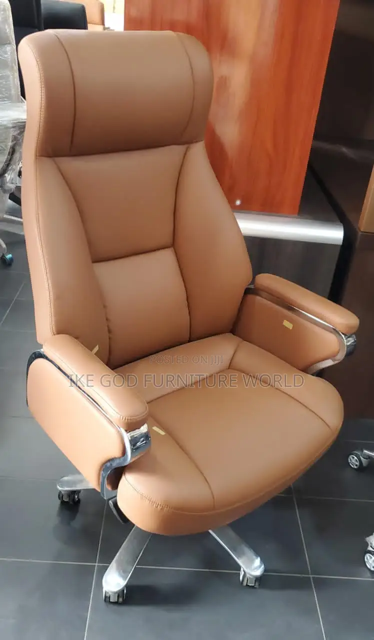 High Quality Office Executive Swivel Chair