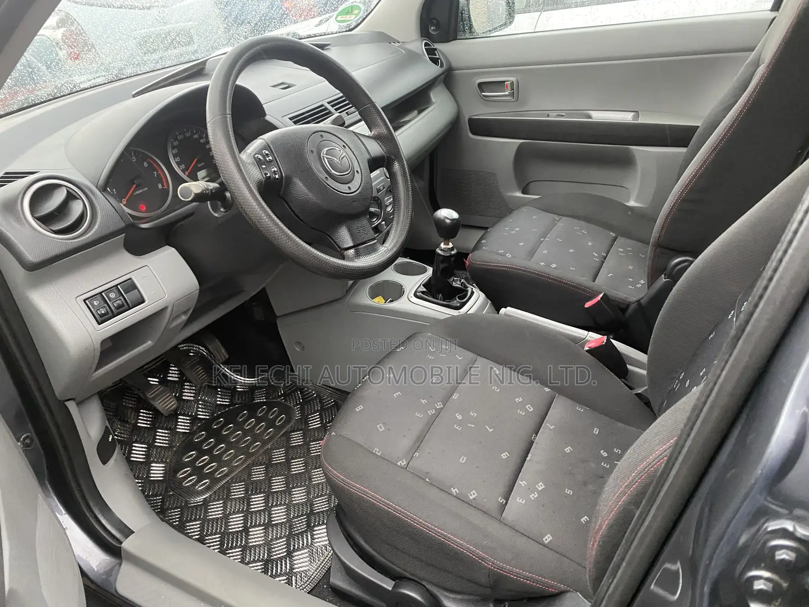 Mazda 2 2002 Gray