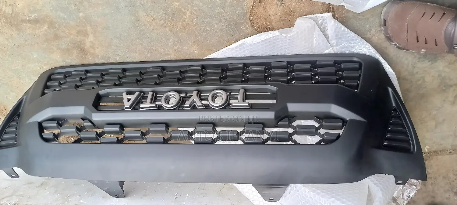 Toyota Front Grill Tacoma 2010 Sports