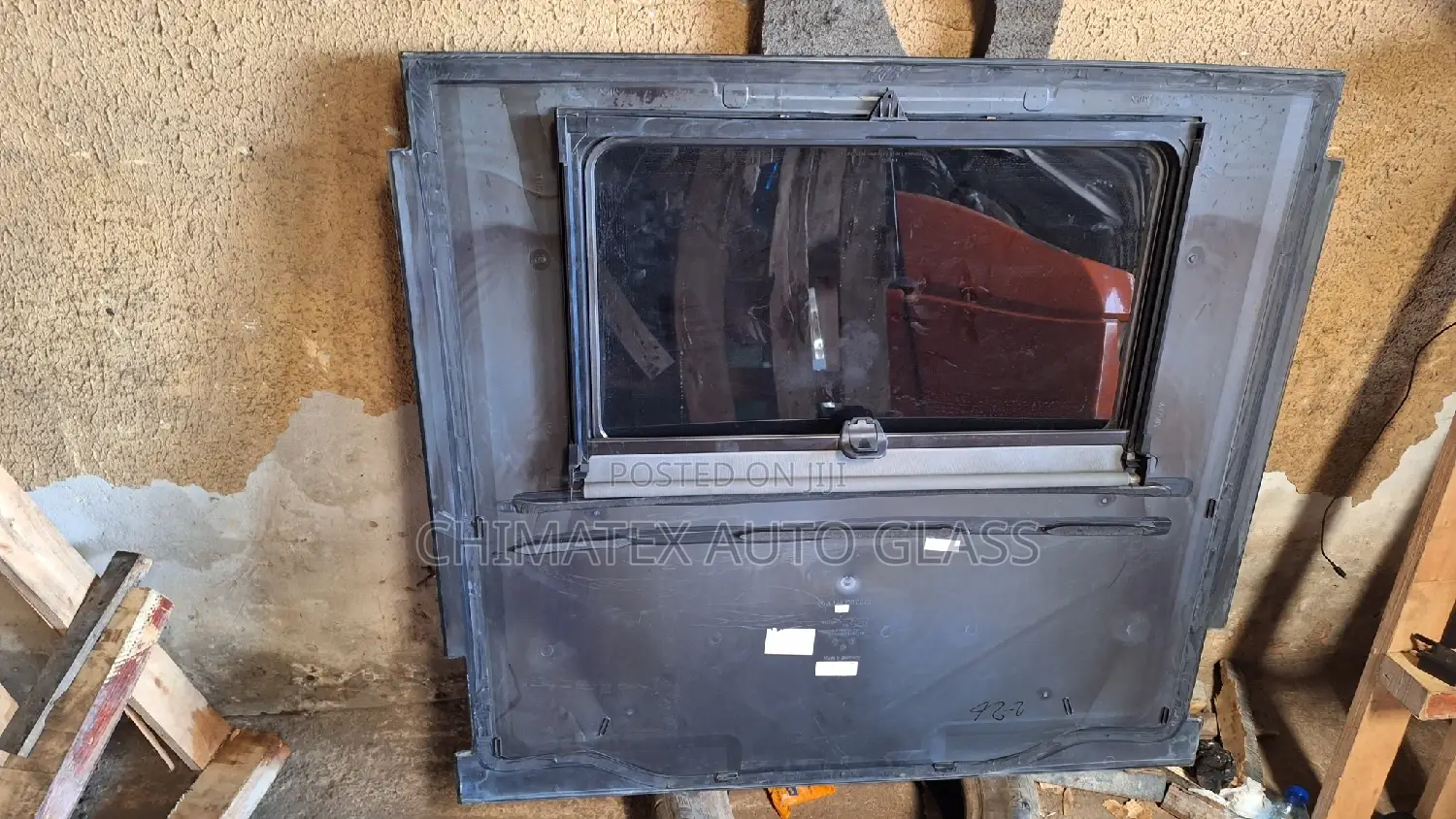 Pano Pano Glass for Gl350 2008 Available for Delivery