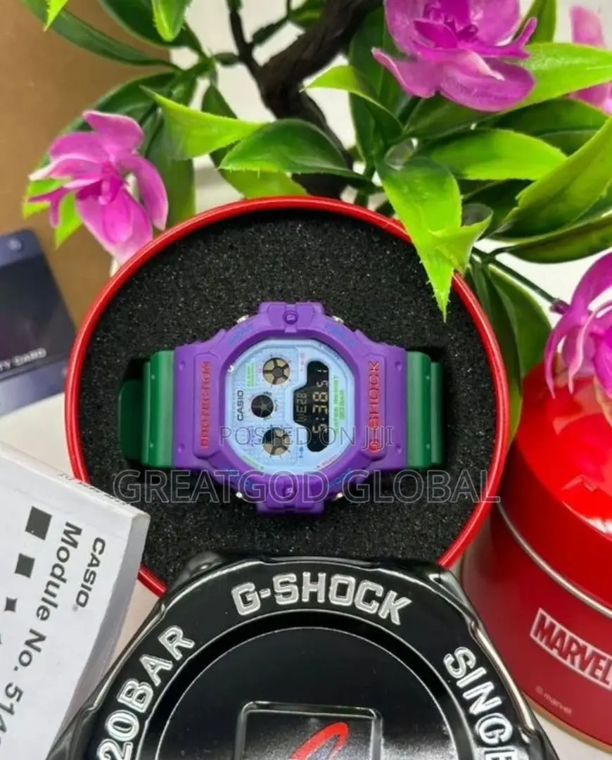 Gshock GMT- Panthera Tigris, Analog and Digital Time