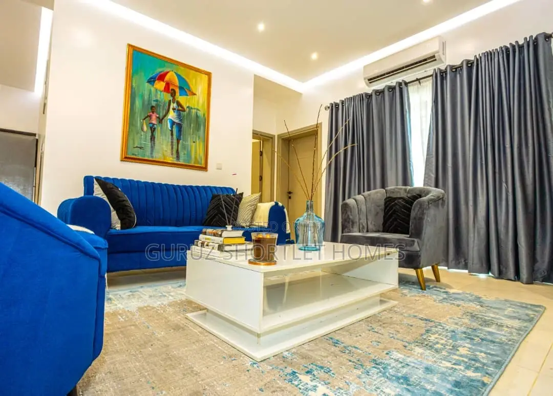 Exquisitely Furniture 2 Bedroom Shortlet Apartment.