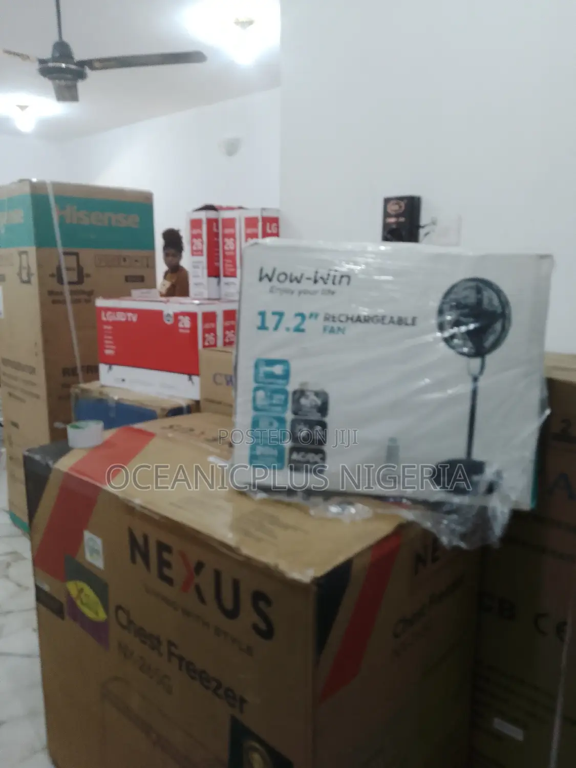 17.2 Inches Wow-Win Rechargeable Fan Available!