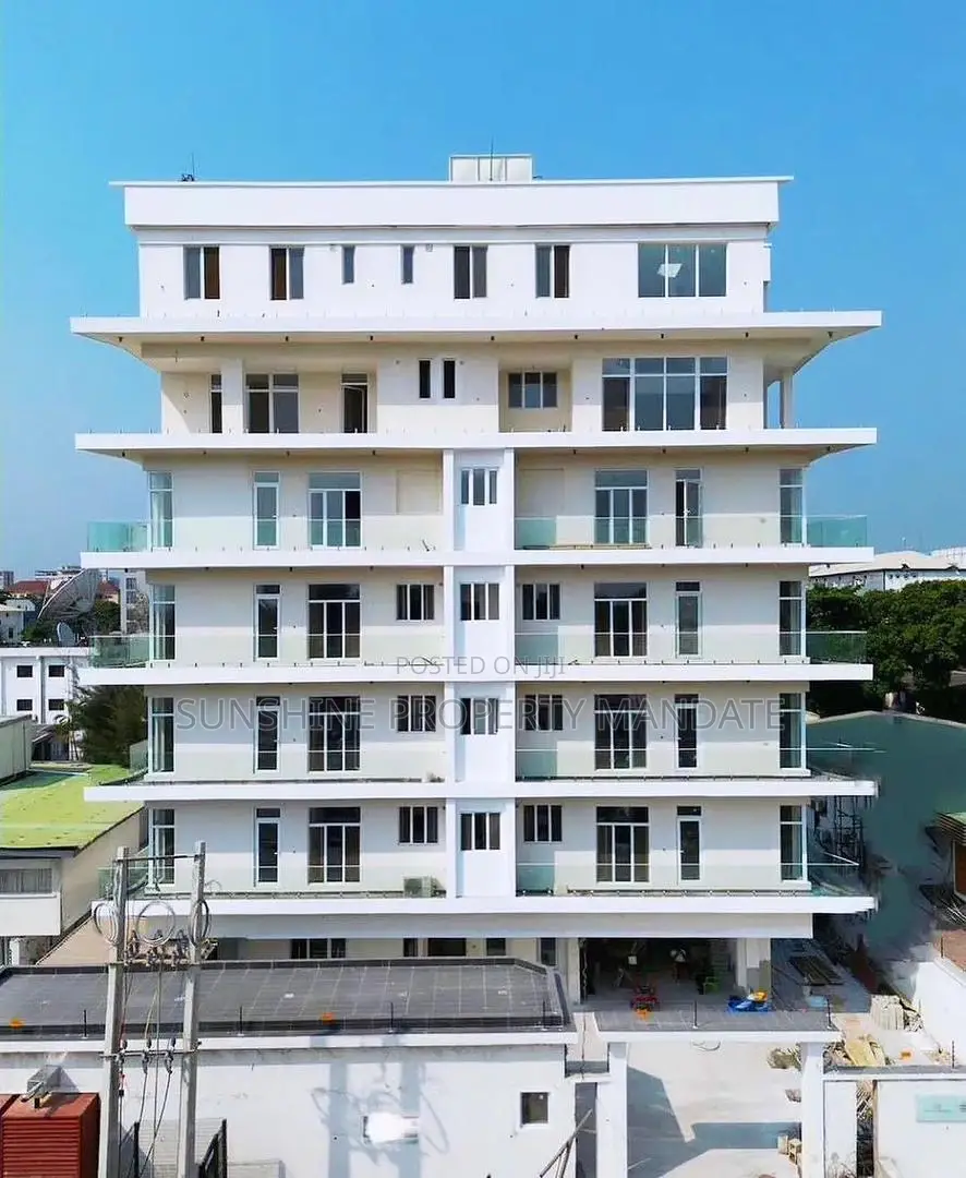 3bdrm Maisonette in Victoria Island for sale