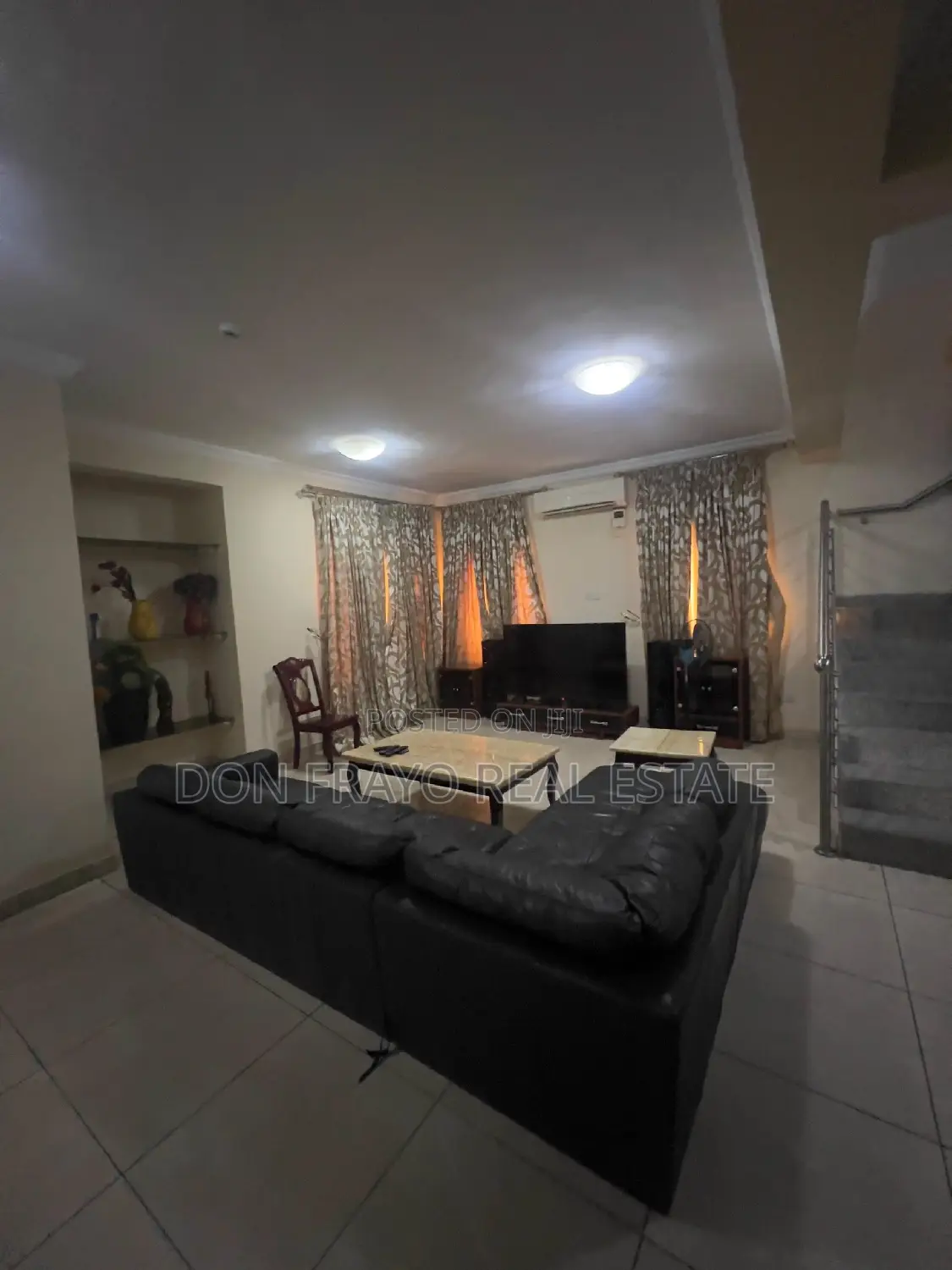 5 Bedroom Duplex Apartment With Pool in Agodi Gra Ib