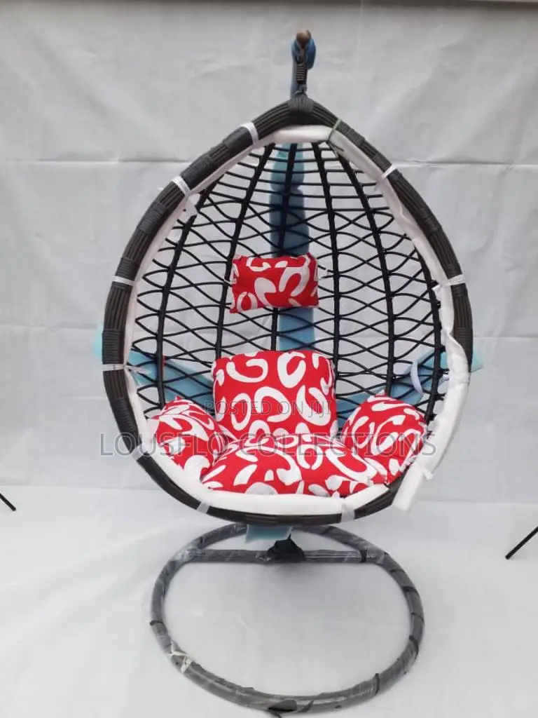 Swinging Relaxing Chair