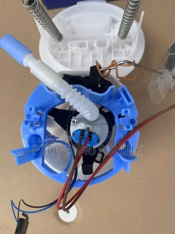 Fuel Pump for Mercedes W204 Glk350 C350 C300 C63 Amg C250