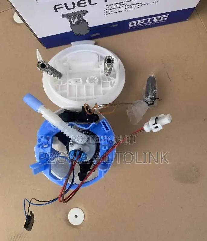 Fuel Pump for Mercedes W204 Glk350 C350 C300 C63 Amg C250