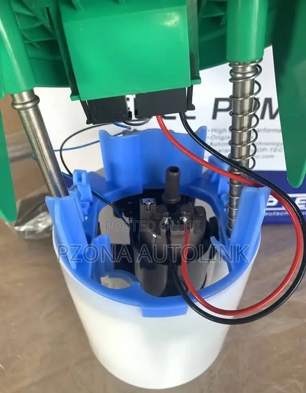 Fuel Pump Mercedes W204 W212 X204 C300 C350 E350 E500 Glk350