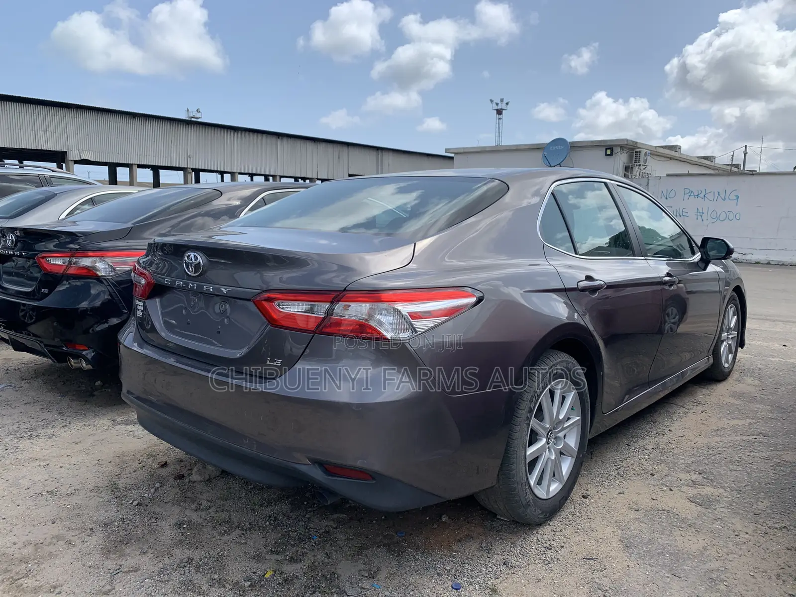 Toyota Camry 2019 Gray