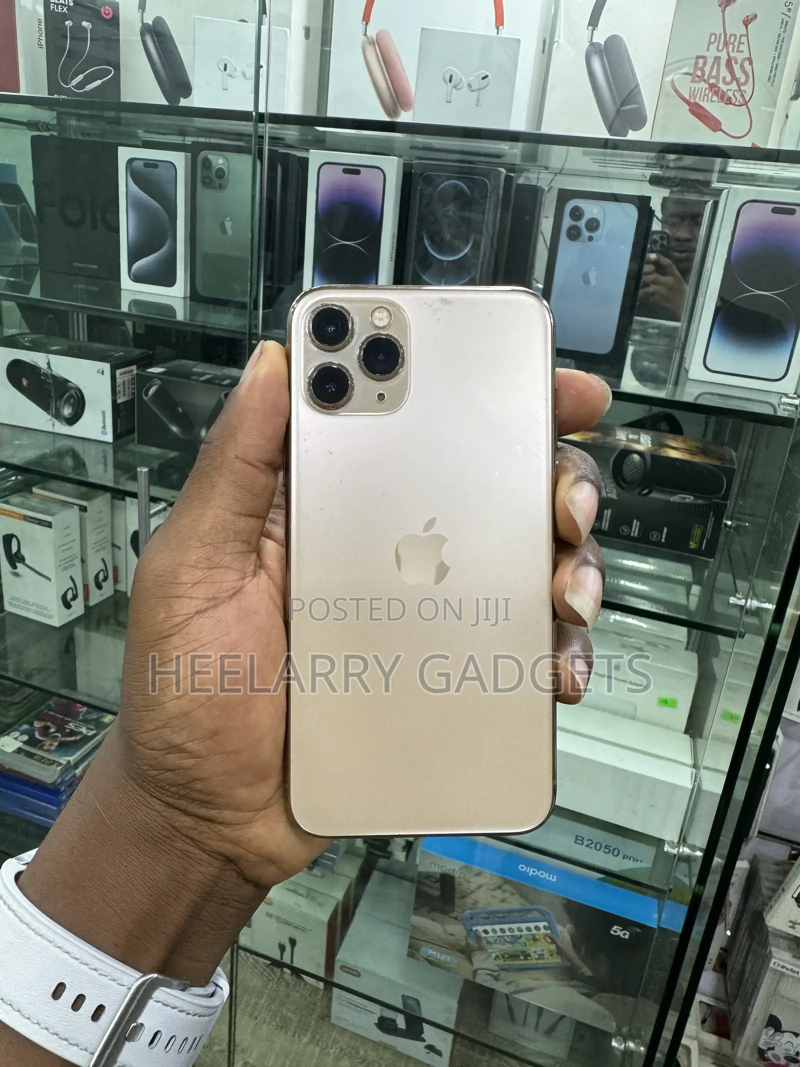Apple iPhone 11 Pro 64 GB Gold